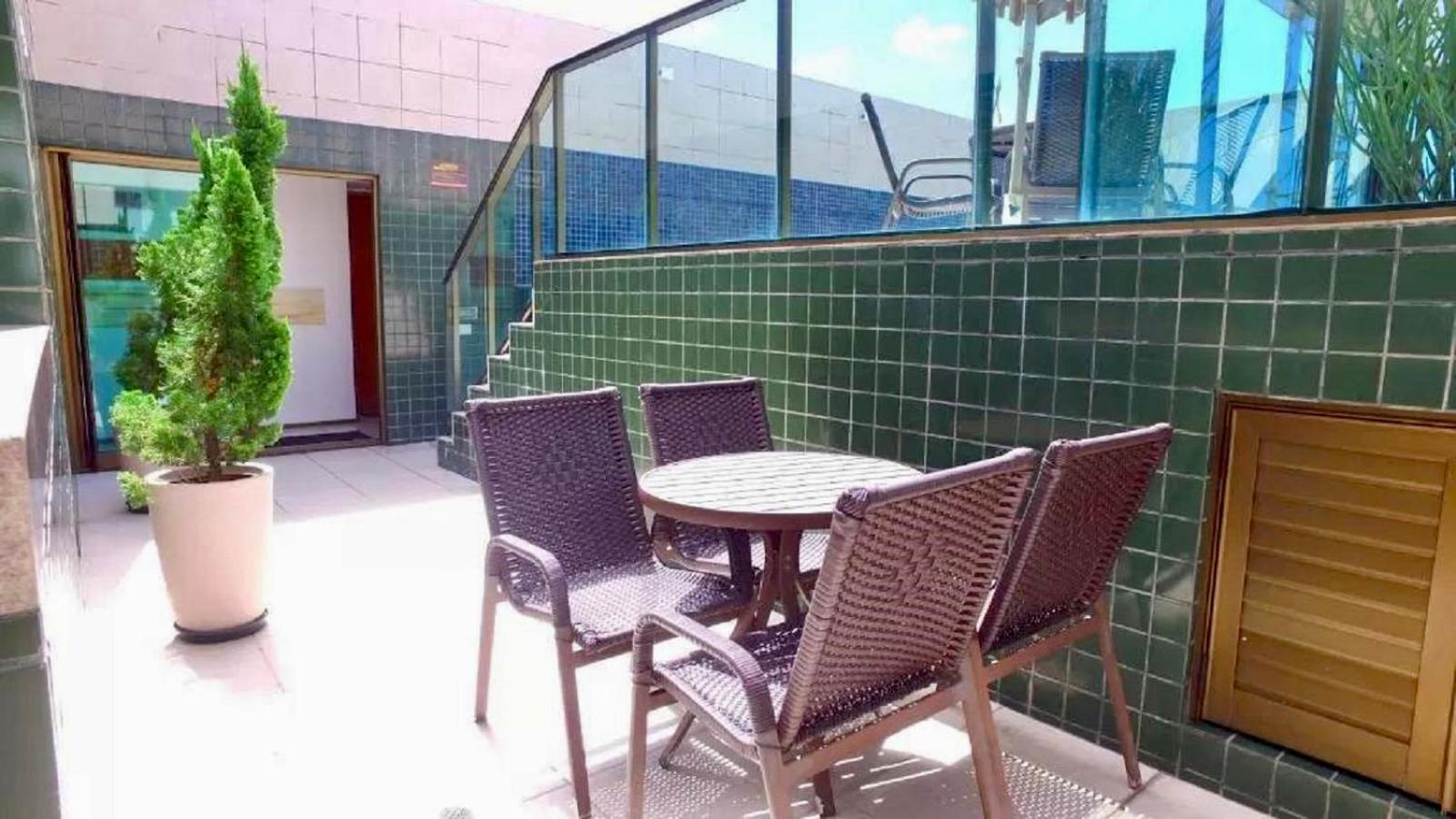 Apartamento - De Frente A De Jatiuca *